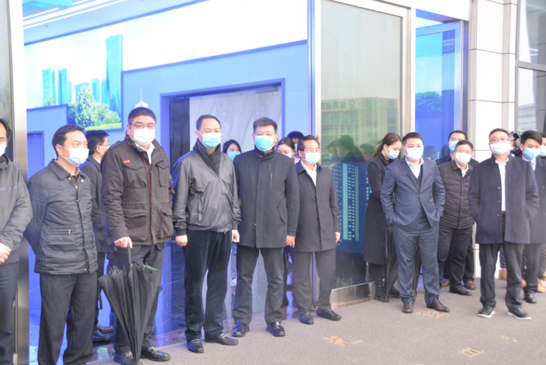 长沙市委副书记、代市长郑建新一行调研PA直营环境长沙中联产业园